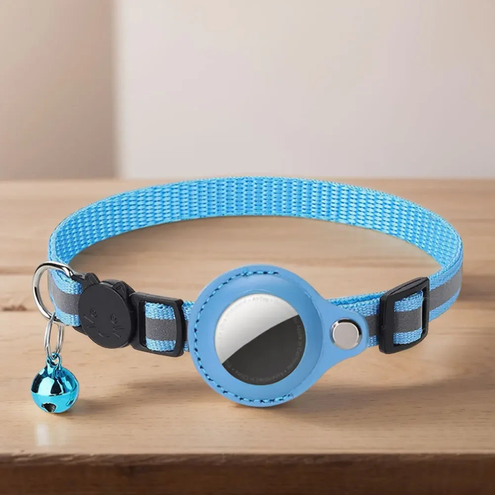Reflective Cat Collar with Apple Air Tag Holder